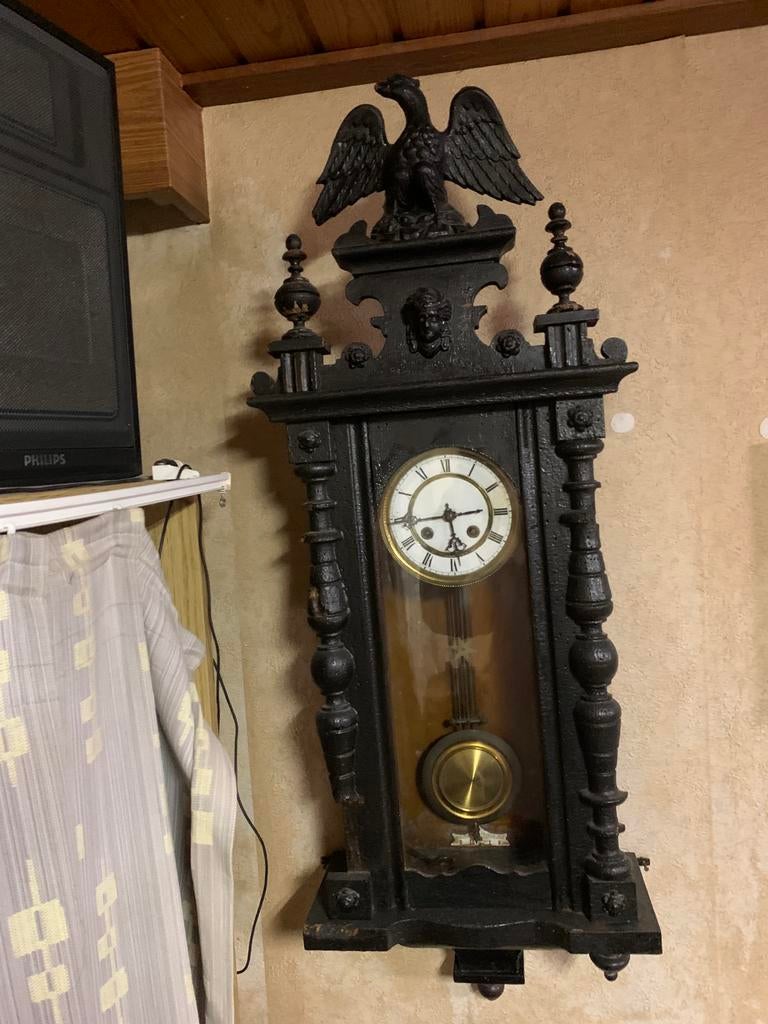 Antieke klok met adelaar, Ophalen of Verzenden