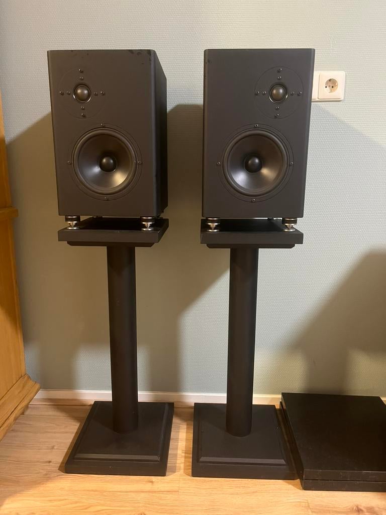 Luidsprekers, Audio, Tv en Foto, Luidsprekers, Ophalen, Zo goed als nieuw, Front, Rear of Stereo speakers, Overige merken