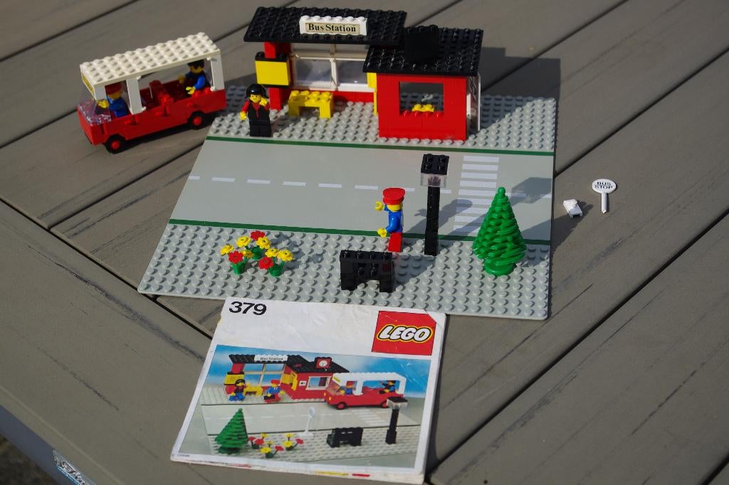 Lego 379 Busstation (echte vintage uit 1982 o.e.), Ophalen of Verzenden, Gebruikt, Complete set, Lego