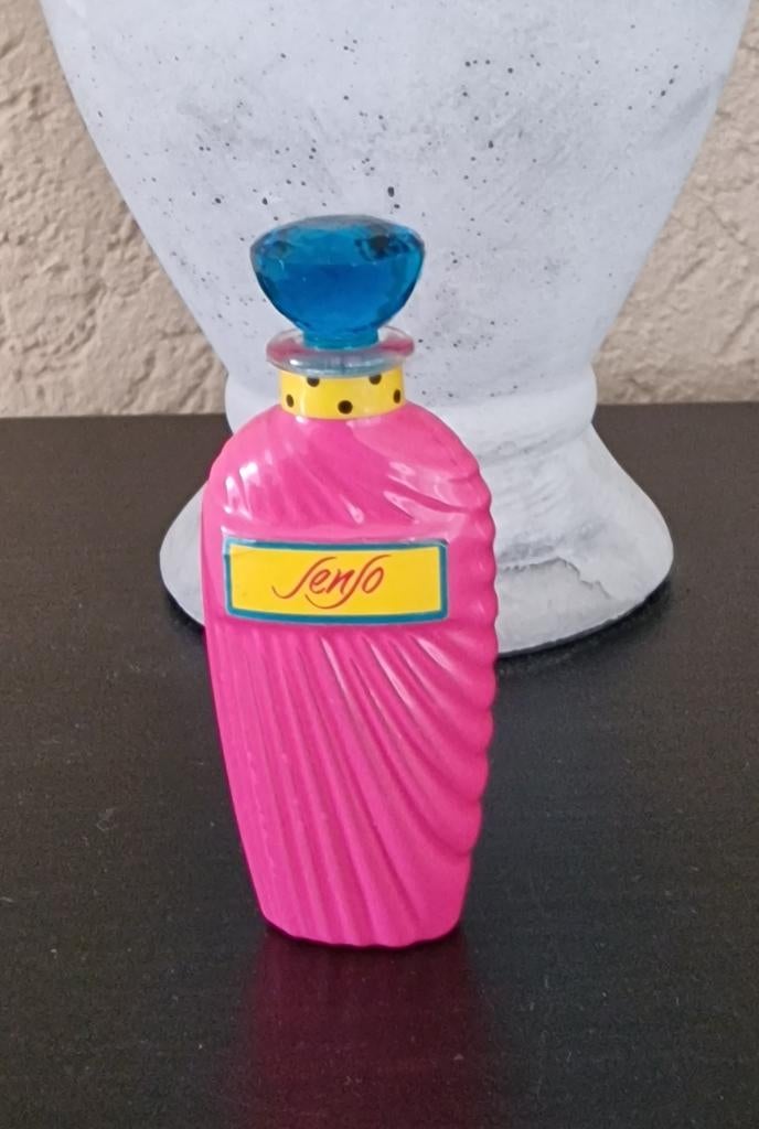 Ungaro senso miniatuur, Ophalen of Verzenden, Zo goed als nieuw, Miniatuur, Gevuld