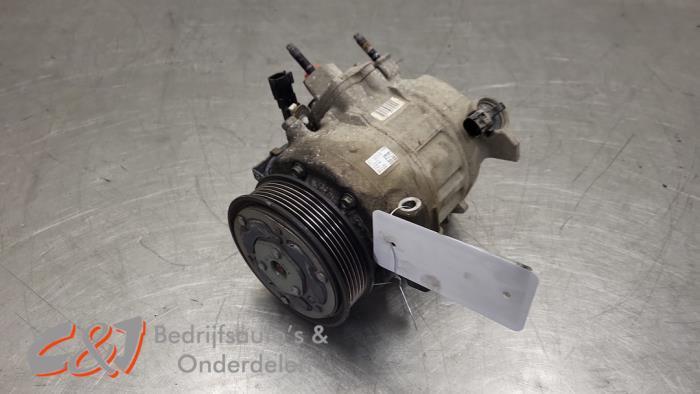 Aircopomp van een Ford Transit, Gebruikt, -, -, Ophalen of Verzenden