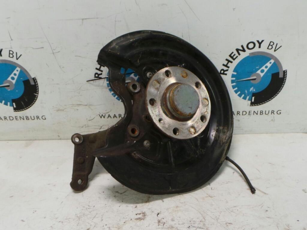 VOLKSWAGEN GOLF FUSEE LA 2009, Ophalen of Verzenden, Gebruikt, Stiba lid