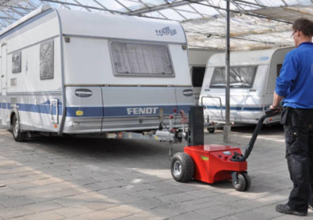 Electrische trekkers aanhangers, caravans, karren - V-move, Zakelijke goederen, Machines en Bouw | Heftrucks en Intern transport