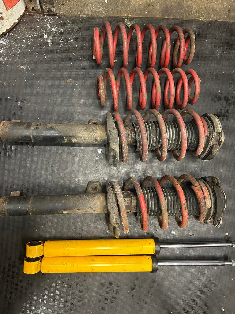 Volkswagen Golf 6 Verlagingsset, Auto-onderdelen, Ophanging en Onderstel, Ophalen, Nieuw, Volkswagen