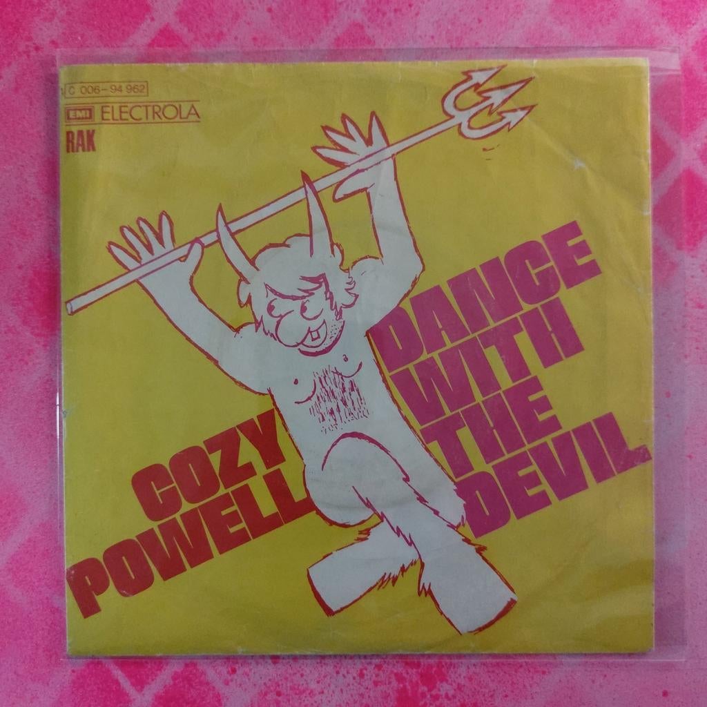 Cozy Powell Dance with the devil single.             Star45, Ophalen of Verzenden, Gebruikt, Pop, Single
