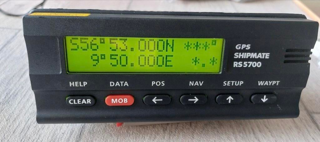 Simrad/shipmate RS5700 GPS, Ophalen of Verzenden, Zo goed als nieuw, Gps of Kompas