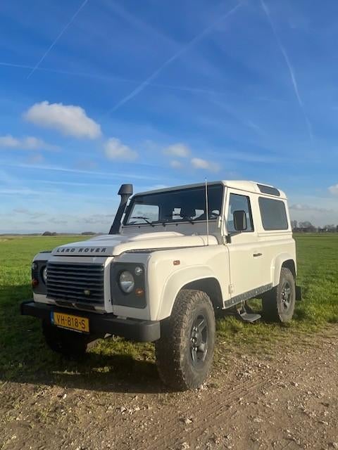 Land Rover Defender 90 2.4TD, Auto's, Bestelauto's, Stof, Land Rover, Zwart, Vierwielaandrijving