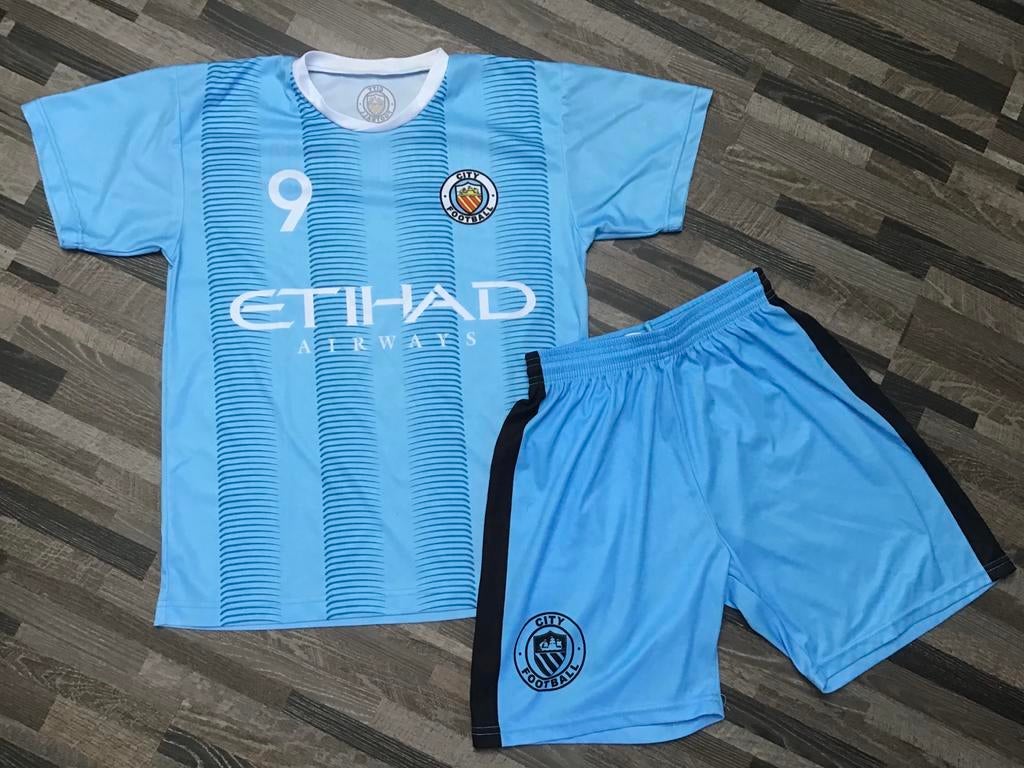 Manchester City Tenue Haaland #9, om in te sporten, Maat XS of kleiner, Ophalen of Verzenden, Zo goed als nieuw, Set
