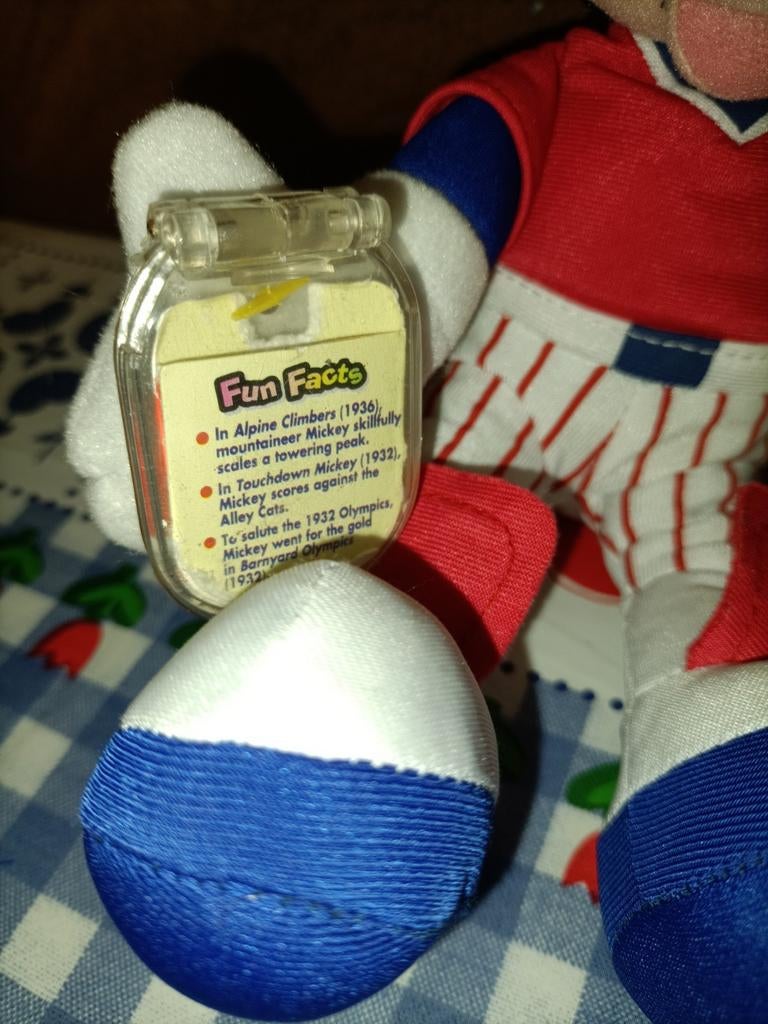 Vintage Mickey Mouse Knuffel honkballer Star Bean, Ophalen of Verzenden, Overige typen