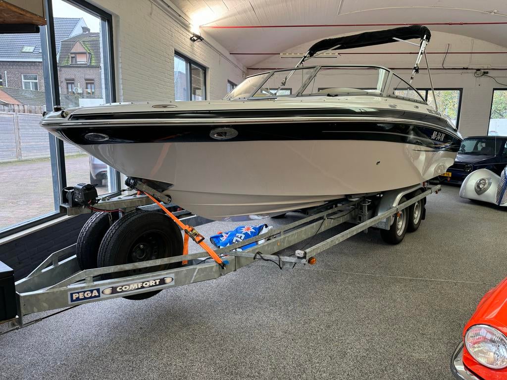 Four Winns Horizon 210 Speedboot V8 Volvo penta, Ophalen, Gebruikt, 50 pk of meer, Binnenboordmotor