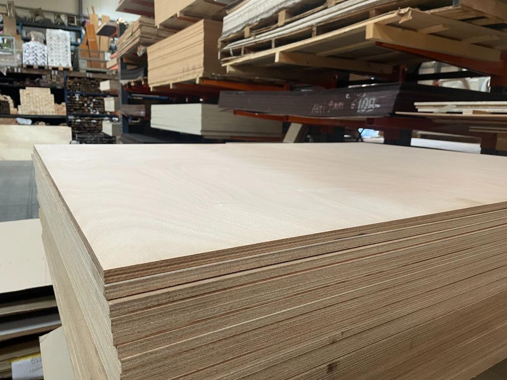 Multiplex Watervast Okoume, 154 x 117cm, 12mm, €25,- inc btw, Ophalen, Nieuw, Overige materialen, Minder dan 20 mm