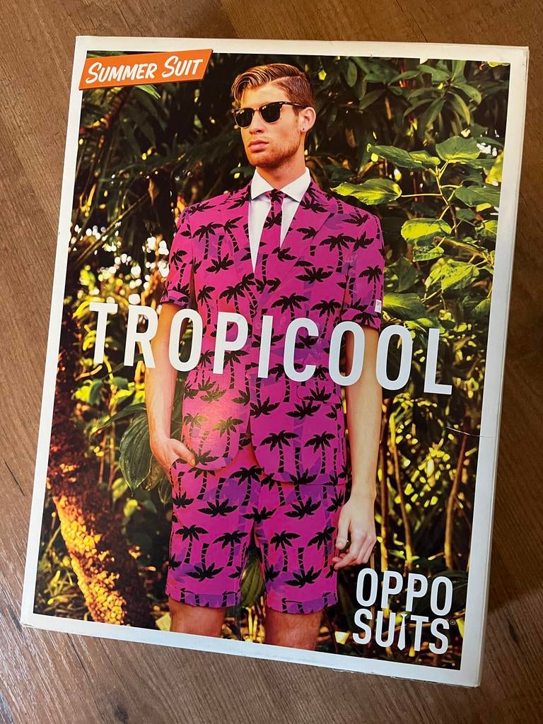 Oppo Suits Tropisch Pak - Maat M, Kleding | Heren, Ophalen of Verzenden, Zo goed als nieuw, Maat 48/50 (M), Paars