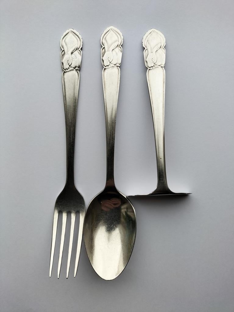 Kinderbestek Konijntje Gero Zilmeta 3-delig, Antiek en Kunst, Ophalen of Verzenden