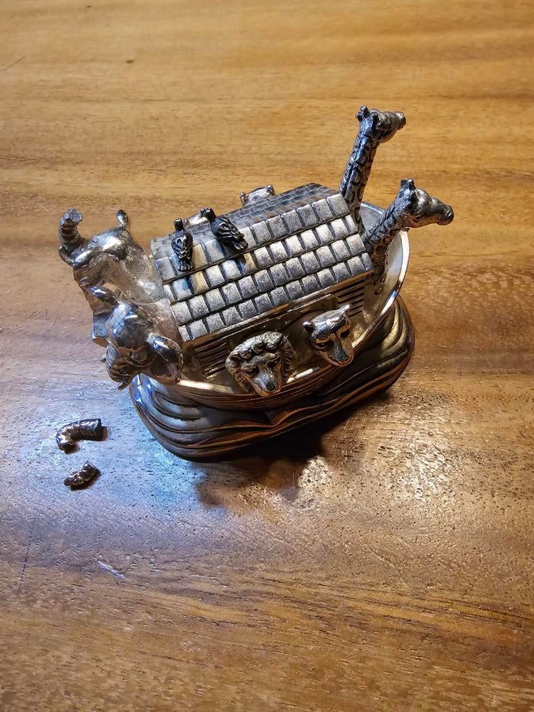 Kapot verzilverd muziekdoosje - Ark van Noach, Antiek en Kunst, Ophalen of Verzenden