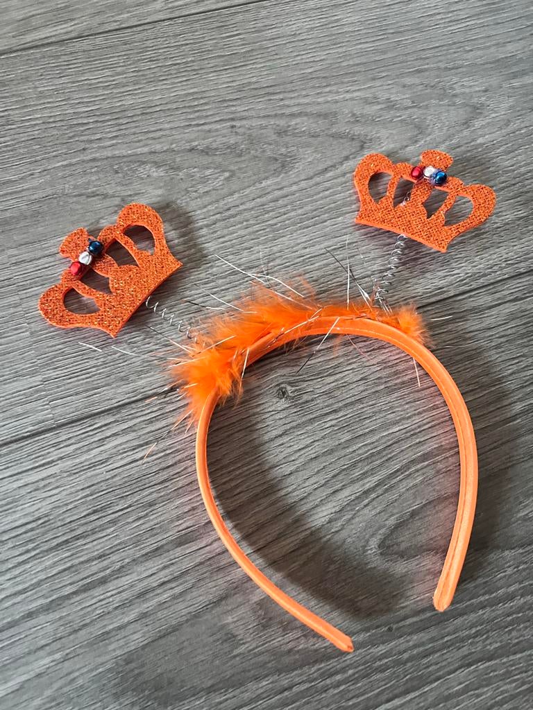 Oranje haarband Koningsdag, Ophalen of Verzenden, Nieuw, Feestartikel, Oranje of Koningsdag