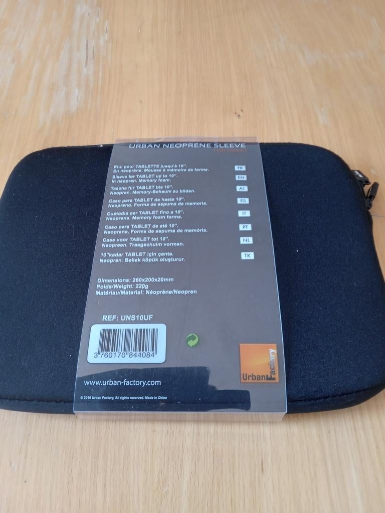 Urban Factory Neoprene Sleeve 10" zwart tablethoes NIEUW, 10 inch, Nieuw, Bescherming voor- en achterkant, Ophalen of Verzenden