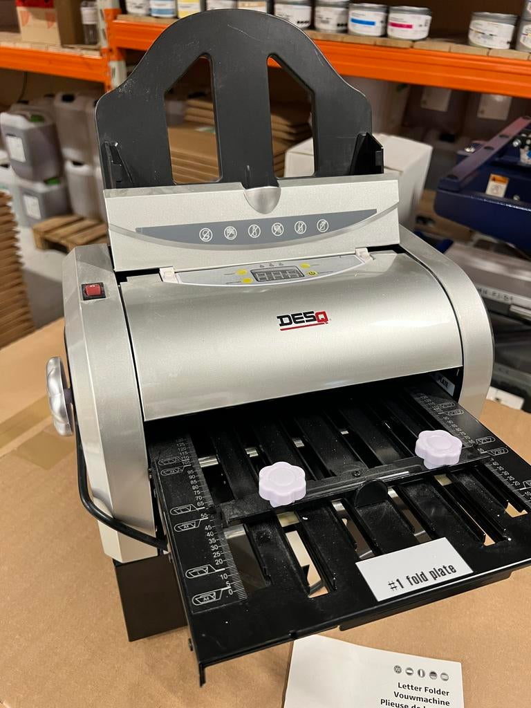 DESQ 10550 Vouwmachine / Letter Folder, Ophalen of Verzenden, Gebruikt