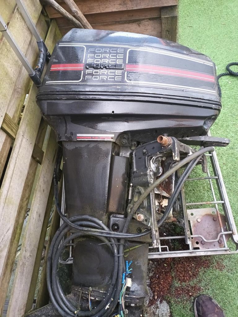 Force 50 pk, Ophalen of Verzenden, Zo goed als nieuw, Benzine, 30 pk of meer