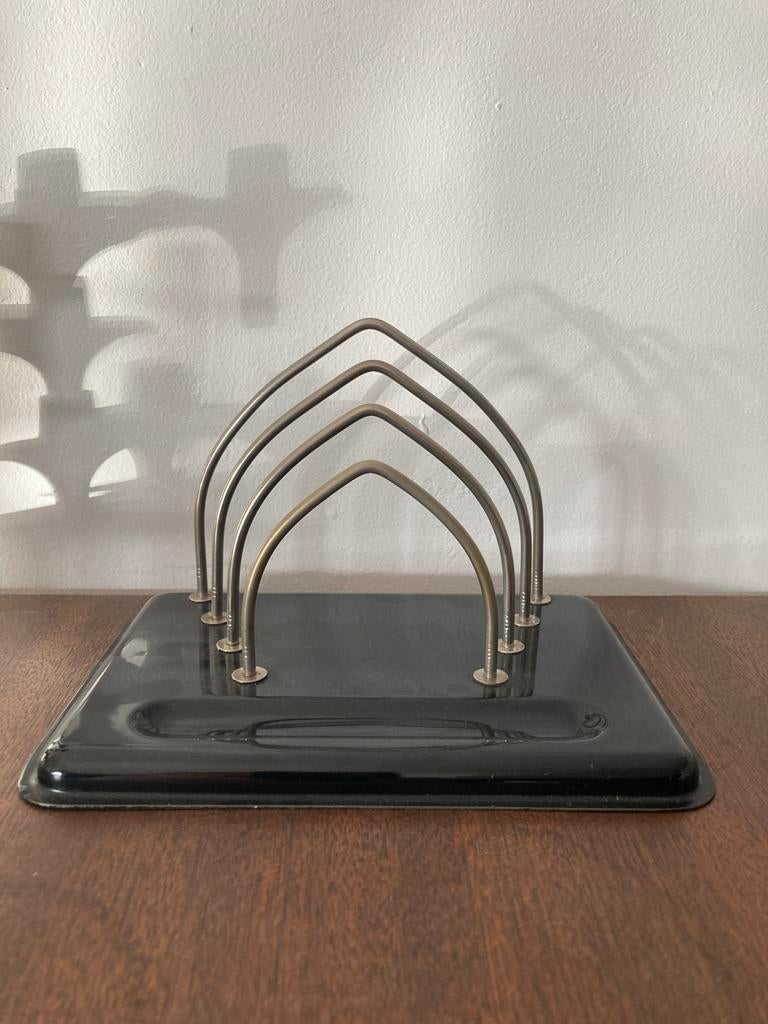 Vintage brievenstandaard, Ophalen