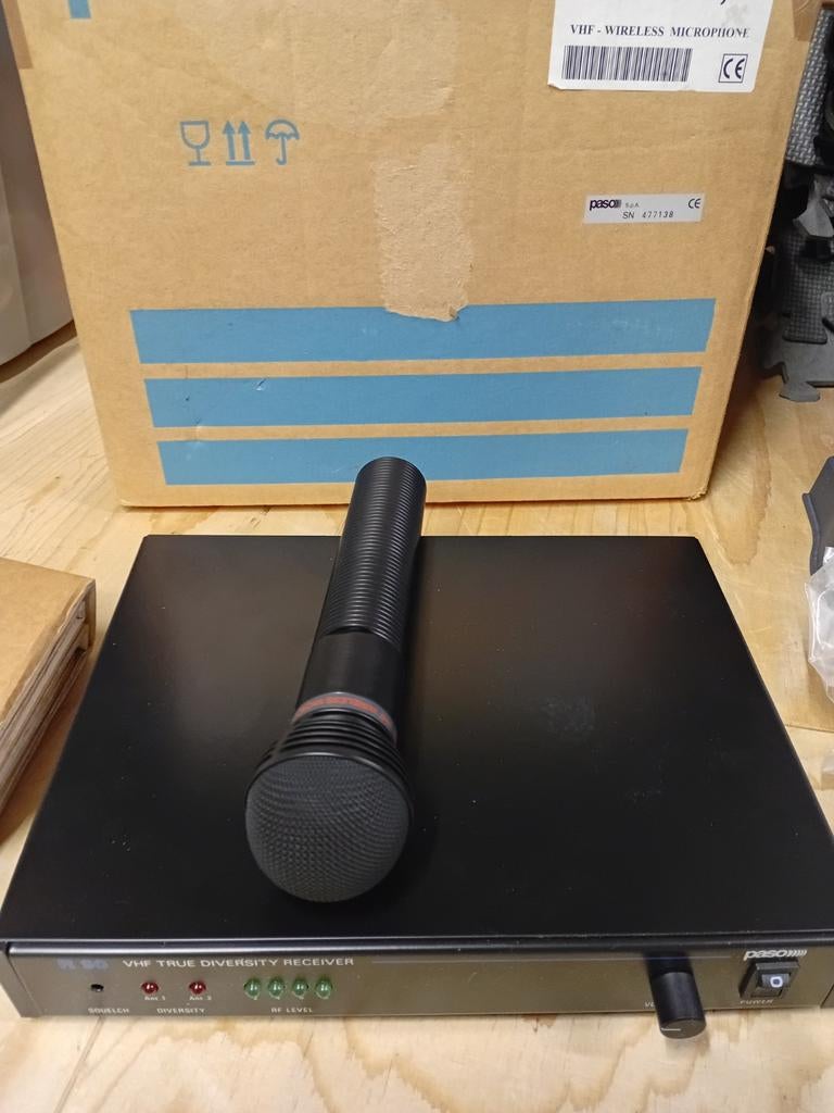 Paso 100 V receiver met draadloze, Audio, Tv en Foto, Versterkers en Receivers, Verzenden, Nieuw, 120 watt of meer, Overige merken