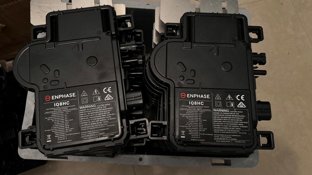 15 stuks Enphase IQ8HC micro omvormers, Ophalen of Verzenden, Nieuw, Overige typen