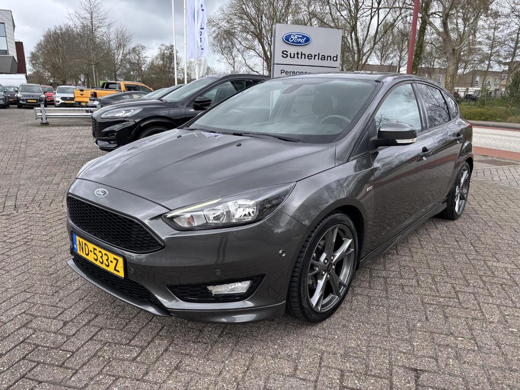 Ford Focus 1.0 Ecoboost ST-Line 125pk Achteruitrijcamera | 1, Gebruikt, Origineel Nederlands, 3 cilinders, Zilver of Grijs