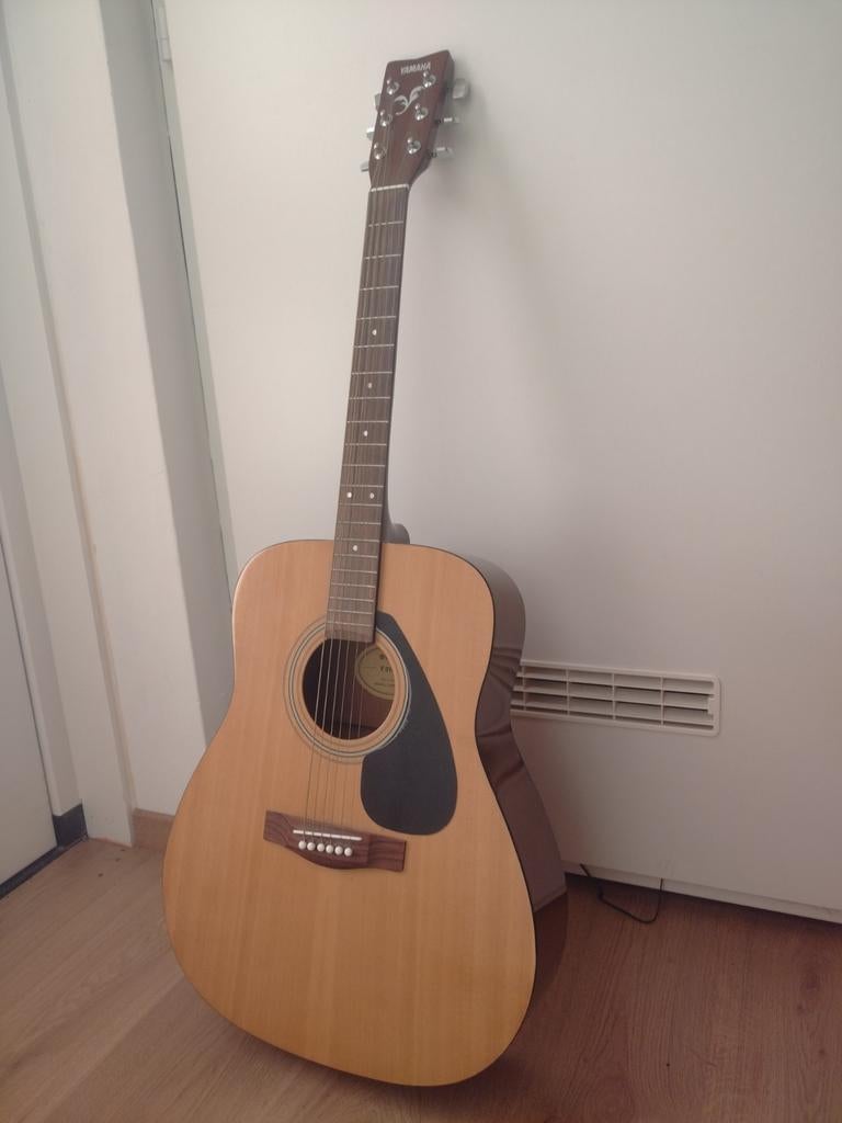 Yamaha F310P Akoestische Gitaar + hoes - Zeer goede staat, Muziek en Instrumenten, Ophalen, Zo goed als nieuw, Western- of Steelstringgitaar