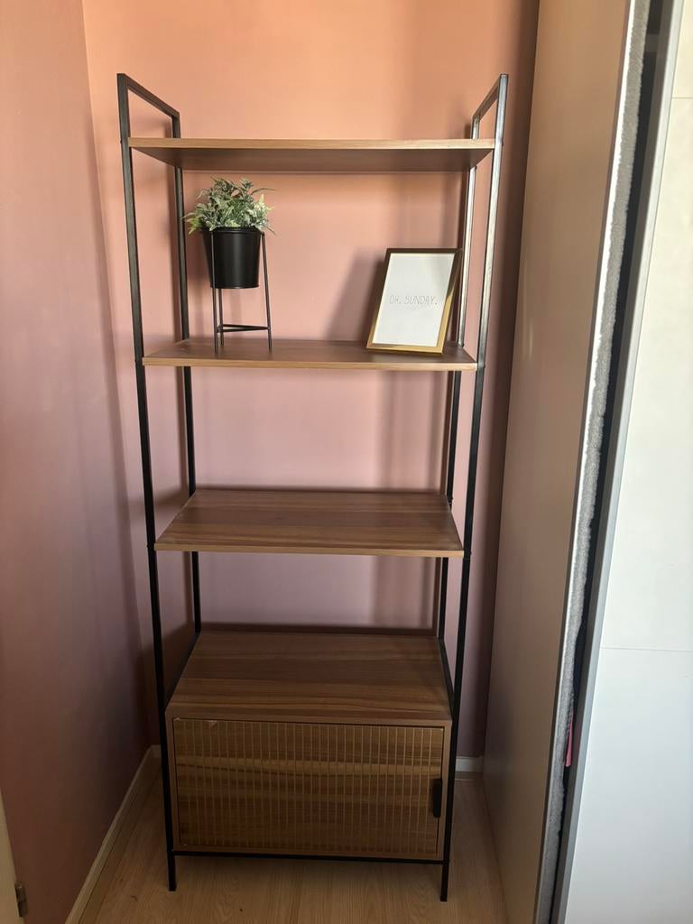 Kast, Ophalen, Zo goed als nieuw