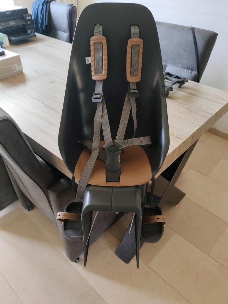 Urban Iki Achterzitje - Zo goed als nieuw, Fietsen en Brommers, Fietsaccessoires | Fietsstoeltjes, Ophalen, Achterzitje, Voetsteuntjes