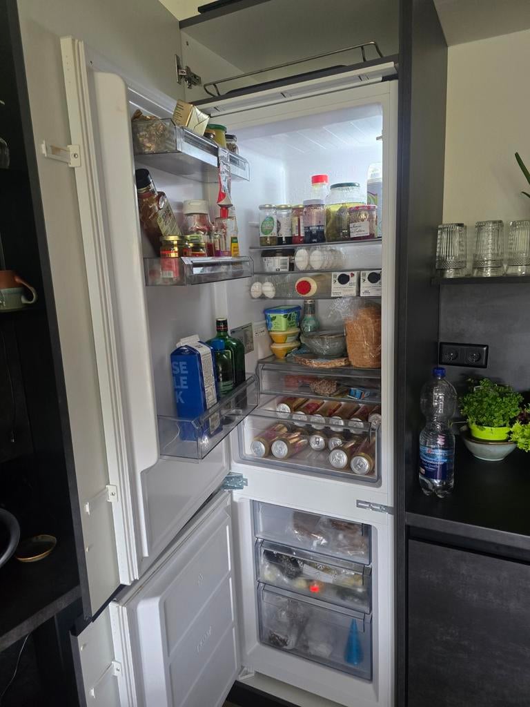 Inbouw koelkast met vriesvak - Zo goed als nieuw, Witgoed en Apparatuur, Koelkasten en IJskasten, 150 tot 200 liter, 60 cm of meer