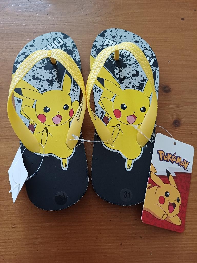 Nieuwe Pokemon Pikachu teenslippers maat 30/31, Kinderen en Baby's, Kinderkleding | Schoenen en Sokken, Pokemon, Jongen of Meisje