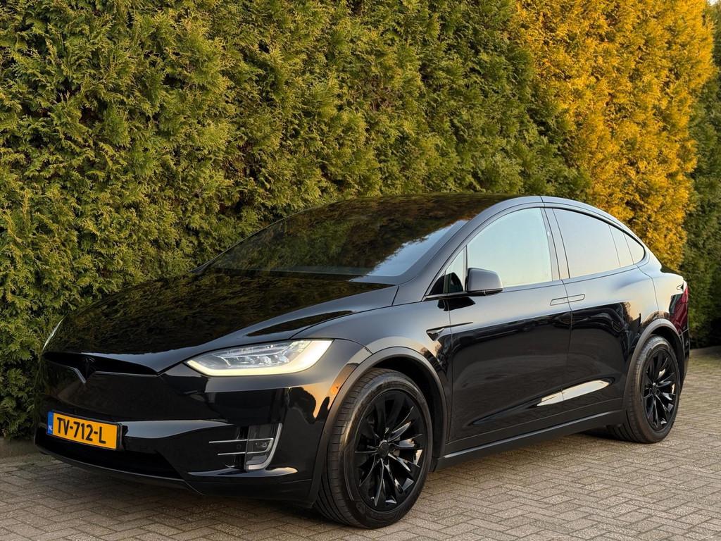 Tesla Model X 75D Base Auto Pilot Trekhaak Black Pack, Automaat, Model X, Gebruikt, Zwart