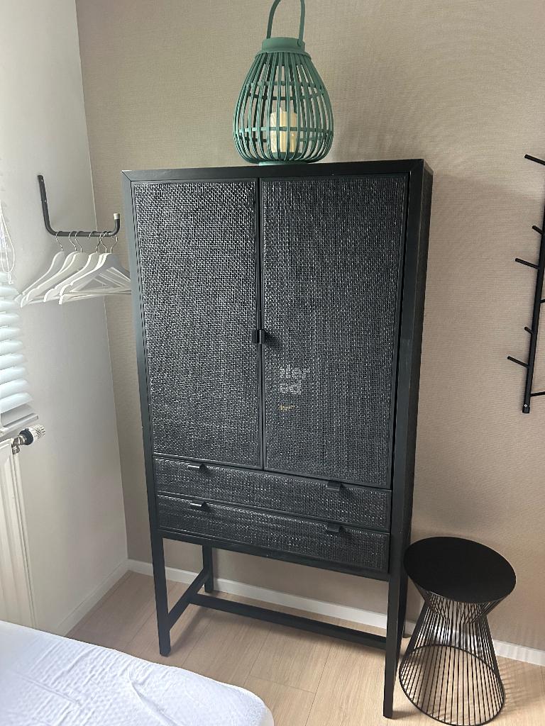 kast Nero webbing zwart Karwei, Ophalen, 50 tot 100 cm, Zo goed als nieuw, 150 tot 200 cm