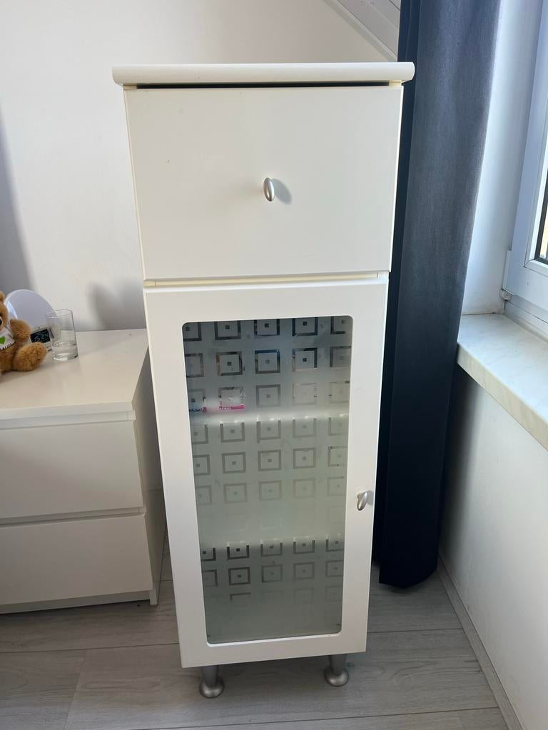 Badkamerkastje wit met glazen deur, Ophalen, (Half)hoge kast, Minder dan 50 cm, Gebruikt