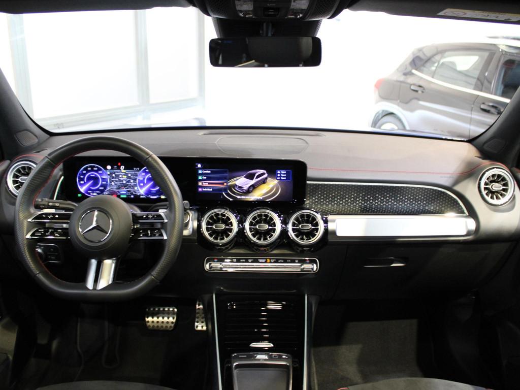 Mercedes-Benz EQB 250+ AMG Line 7p. 71 kWh Panorama dak, 2005 kg, Gebruikt, Blauw, Origineel Nederlands