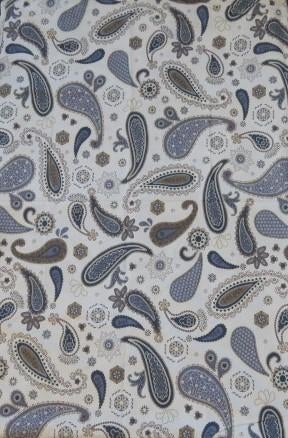 Vintage lap stof wit met blauwe en bruine paisleymotieven, Wit, Ophalen of Verzenden, Zo goed als nieuw, 30 tot 120 cm