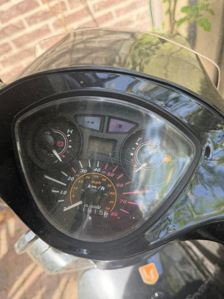 La souris 50cc 4t, Fietsen en Brommers, Scooters | Overige merken, Ophalen of Verzenden, Zo goed als nieuw, Benzine