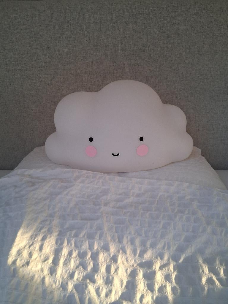 Wolkenlamp van merk little lovely company, Kinderen en Baby's, Kinderkamer | Inrichting en Decoratie, Ophalen of Verzenden, Zo goed als nieuw