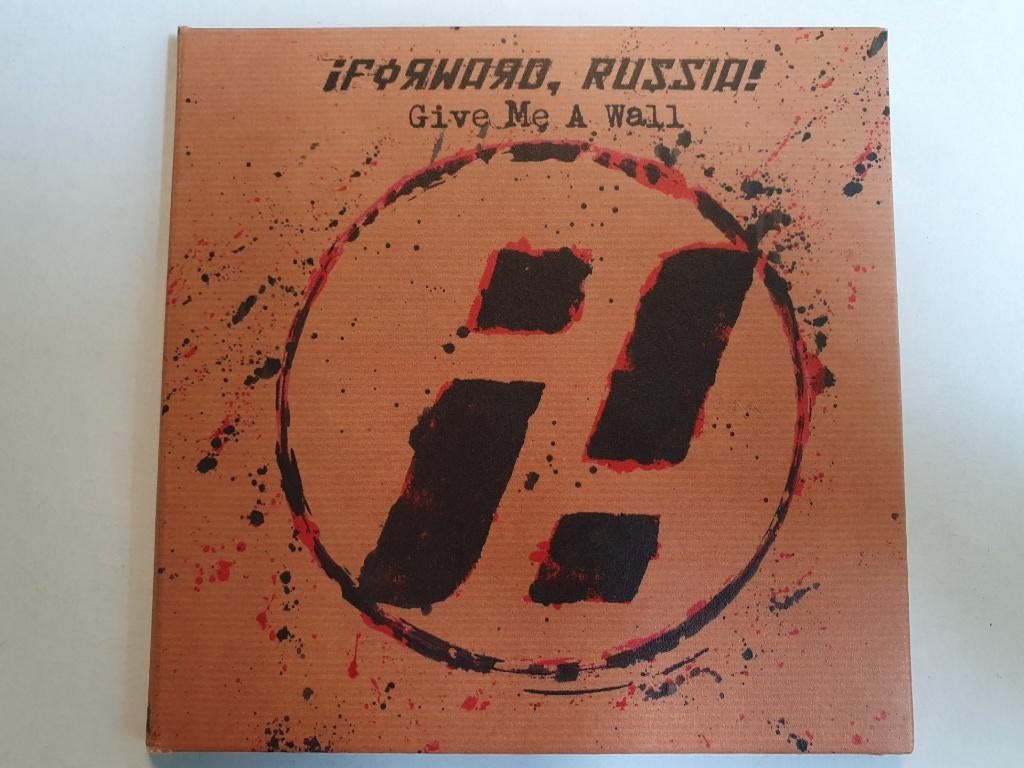 CD ¡Forward, Russia! - Give Me A Wall (2006, digisl., izgs), Ophalen of Verzenden, Zo goed als nieuw, Alternative
