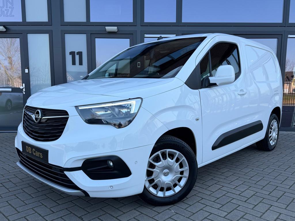 Opel Combo 1.5DAutomaat,camera,Navi, nieuwe motorblok, Auto's, Stof, Gebruikt, Zwart, 4 cilinders