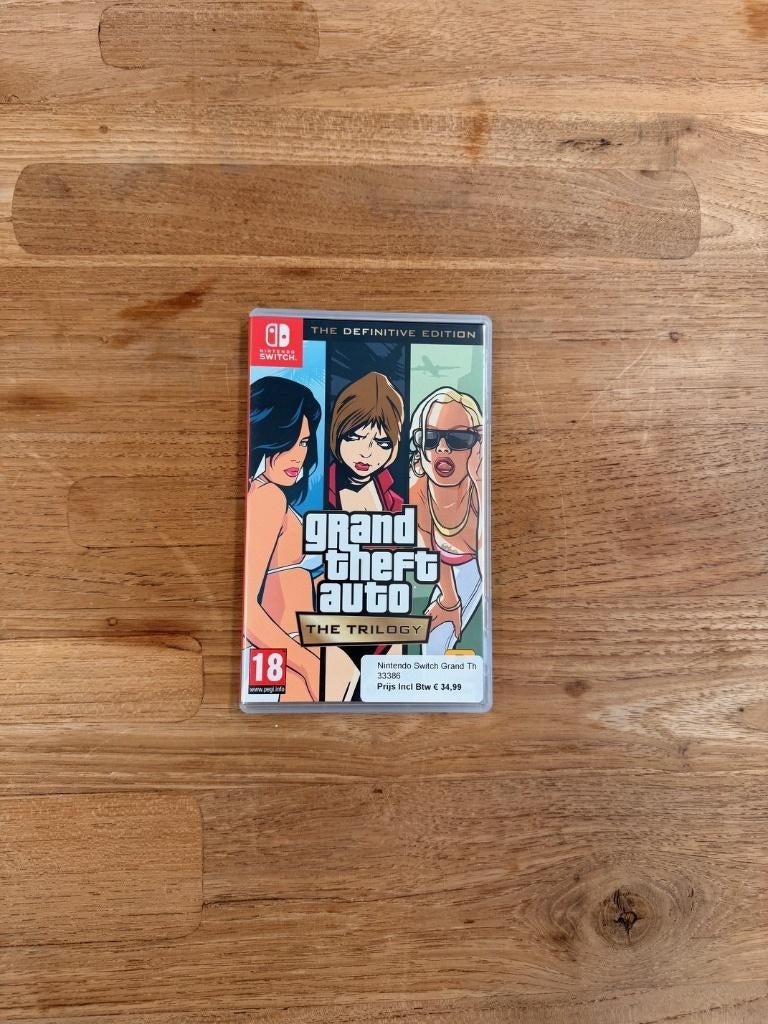 GTA The Trilogy – Nintendo Switch – Goede staat, Spelcomputers en Games, Games | Nintendo Switch, Avontuur en Actie, Vanaf 18 jaar