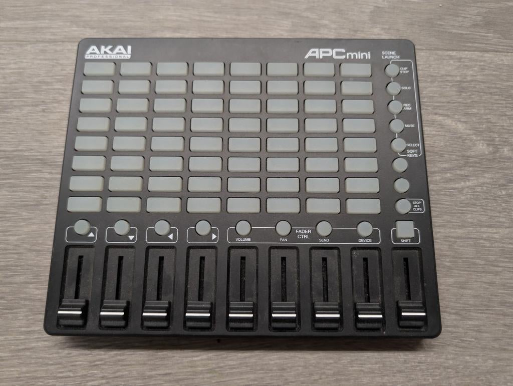 Akai APCmini MIDI Controller, Ophalen, Zo goed als nieuw
