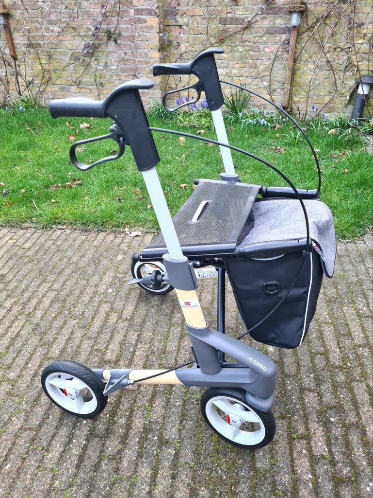 Rollator TOPRO Troja 5G maat S zgan - Laatste type, Ophalen, Lichtgewicht