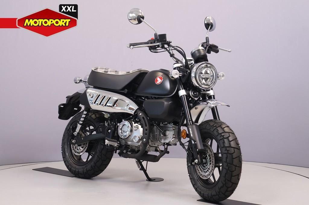 Honda Monkey 125, Bedrijf, Naked bike