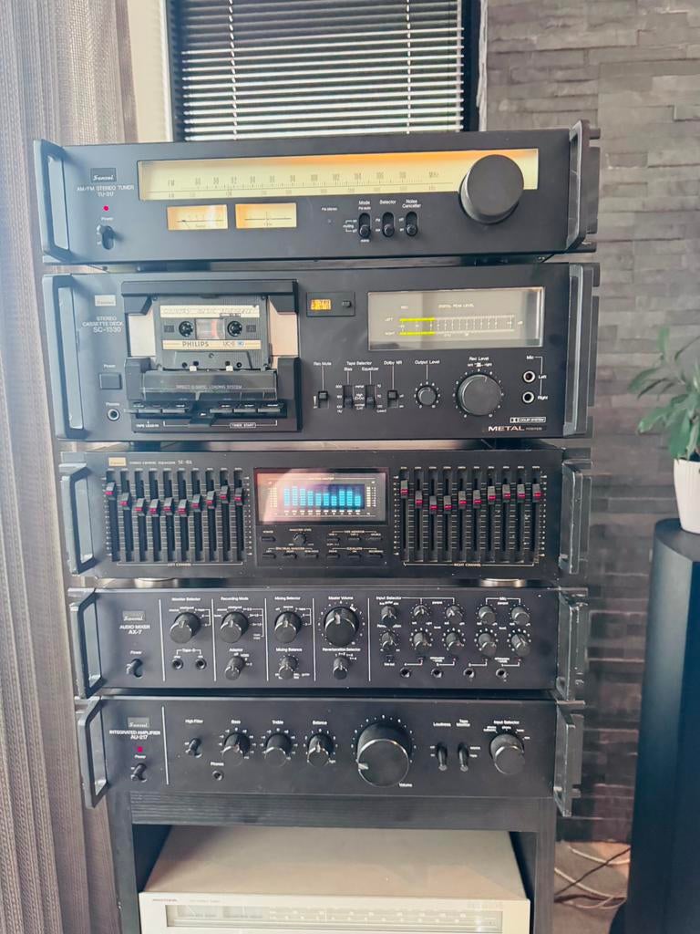 Bijzonder mooie Sansui Set met SE-8X (rare) equalizer., Audio, Tv en Foto, Overige merken, Tuner of Radio, Gebruikt, Losse componenten