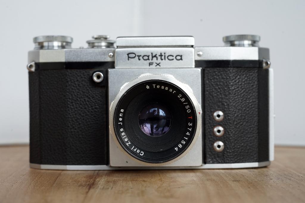 ✅ Praktica FX Waist Level & CarlZeissJena Tessar Eagle's Eye, Ophalen, Gebruikt, Spiegelreflex, Overige Merken