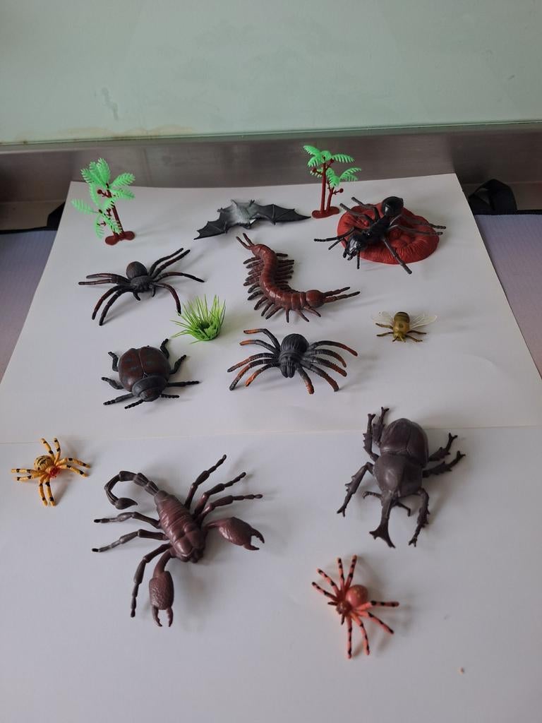 Speelgoed insecten, Verzamelen, Ophalen of Verzenden