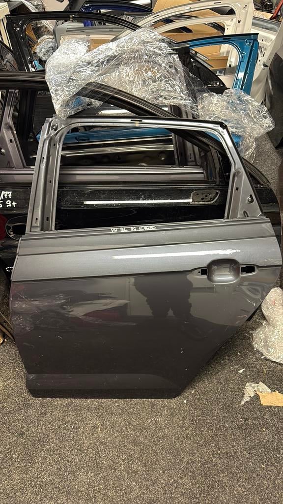 Volkswagen Polo 2G Taigo Portier links achter, Ophalen of Verzenden