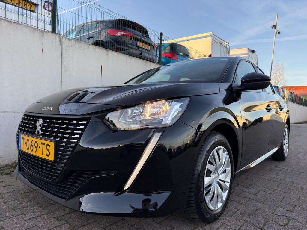 Peugeot 208 1.2 PureTech Active/CARPLAY/NAVI/CRUISE/NL AUTO/, Voorwielaandrijving, Stof, 1199 cc, Zwart