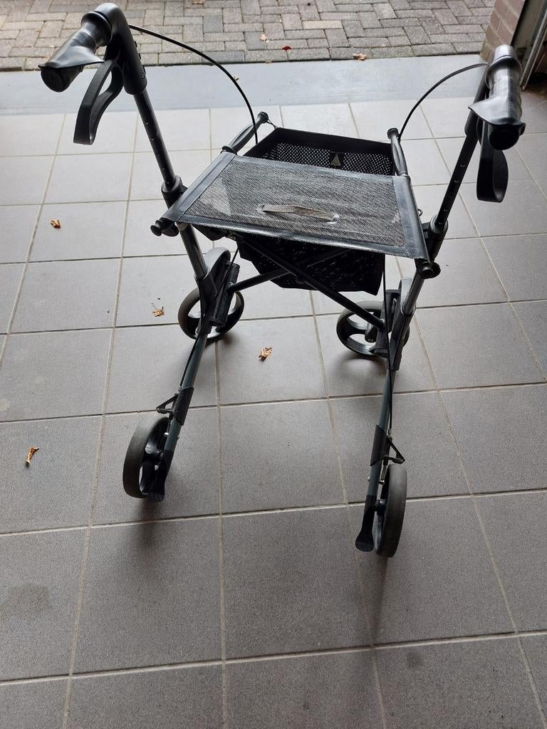 Rollator in prima staat, Diversen, Rollators, Ophalen, Gebruikt